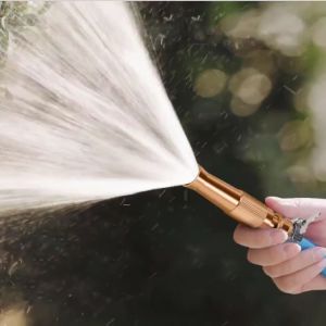 [TẶNG ĐAI SIẾT ] Vòi Xịt Nước Tăng Áp Mini Vòi Sịt Tăng Áp Rửa Xe Tưới Cây Có thế điều chỉnh ở nhiều chể độ