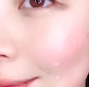 Freckle Cream penghilang flek hitam whitening Krim Penghilang Flek Hitam Membandel Di Wajah anti bintik dan pemutih 20g cream melasma flek hitam ori Efektif Menghilangkan bintik hitam bekas jerawat