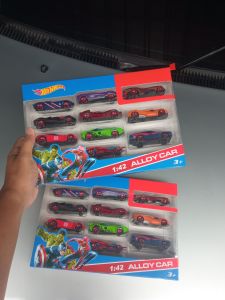 Mainan Hotwheel Diecast 1 set isi 10pcs bahan metal alloy Termurah