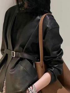 เสื้อแจ็คเก็ตหนังสั้นผู้หญิง ฤดูใบไม้ผลิ 2025 รุ่นใหม่สไตล์เกาหลี สายรัดเอว ทรงเข้ารูป คอกลม ลำลอง หลากหลายโอกาส แจ็คเก็ต INS