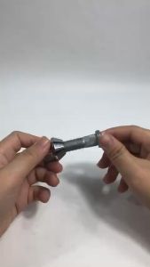 Ốc lốp ốc lazang Ecu BulongÊ cu Bu lông Tắc kê Suzuki XL7 Ertiga