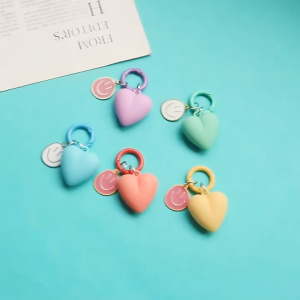 Gantungan Kunci Gantungan Handphone Gantungan Headset Bluetooth Gantungan Tas Aksesoris Liontin Motif Hati