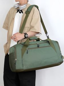 Mens Large Capacity Travel Bag Outdoor Fitness Bag Short Trip Handbag Crossbody Bag Wet And Dry Separation Sports Bag