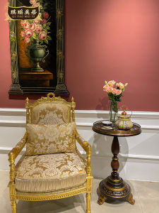 European Luxury Gold Foil round Coffee Table French Classical Painted Peacock Side Table American Distressed Solid Wood Leisure Table