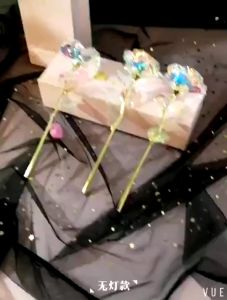 Colorful Gilded Foil Galaxy Eternal Rose Bear Luminous Flower Stand Creative Gifts Present With Box LA