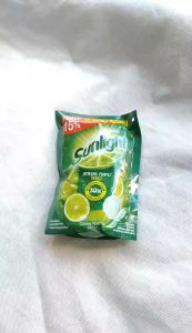 SUN21 - Sabun Pencuci Piring Reffil Sunlight Jeruk Nipis isi 210ML
