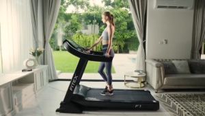 ลู่วิ่งไฟฟ้า มอเตอร์ AC 5.0 แรงม้า ใช้งานได้ต่อเนื่อง FITEX F1V สายพานกว้าง 58cm ปรับความชันไฟฟ้า 20 ระดับ ความเร็ว 22 กม. สปริงโช๊คคู่ใหญ่พิเศษ Appม