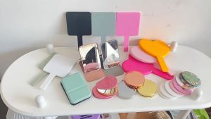 Portable Makeup Mirror: A Must-Have Beauty Tool