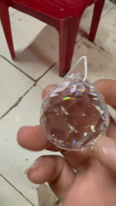 Quả Cầu Pha Lê Trong Suốt 40mm có đính móc treo Dùng Trang Trí đèn Tiệc Cưới (1 cái)