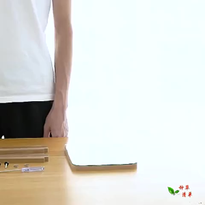 ไม้กระจกตั้งโต๊ะ กระจกแต่งหน้า มินิมอล ปรับระดับได้ สไตล์เรียบง่ายและทันสมัย หมุนได้ บรรยากาศเรียบง่าย ไม่เปราะบาง