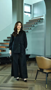 ชุดเซ็ทเสื้อ+กางเกงลินินแท้เกรดพรีเมี่ยม ชุดสีพื้นทรงสวยคลาสสิค กางเกงมีกระเป๋า ชุดนี้สวยเก๋ มีคลาส ดูดีมากค่ะ