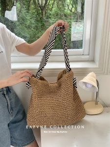 Korean Style Ins Straw Bag New Arrival Hand-Woven Underarm Bag Easiest for Match Navy Blue Bag with Satchel Shoulder Woven Bag