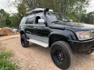 สน็อกเกิ้ลสปอร์ตไรเดอร์ออกขวาตัวรถ