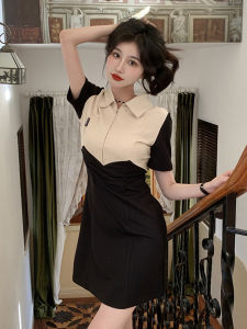 ชุดเดรสสั้นทรงเอคอโปโลเข้ารูปสำหรับผู้หญิง ฤดูร้อน 2022 กระโปรงทรงเอเอวสูง แขนสั้น ชุดเดรสยาวปานกลาง สีพื้น