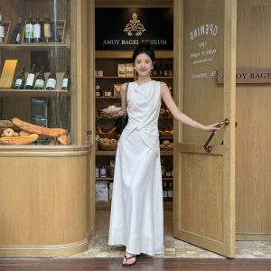 CHOUXIE | Elegant Commuter Sleeveless Flounced White Dress