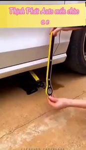 Cờ lê trợ lực vặn ốc xe ô tô tiết kiệm sức lực tiện lợi chất liệu không gỉ