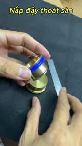 Nắp Bịt Cống Thoát Nước Ngăn Mùi Bằng Đồng Nguyên Khối Phễu Thoát Sàn Chống Côn Trùng Trong Nhà Vệ Sinh