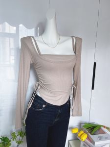 เสื้อยืดแขนยาว U-Neck คู่สองชิ้นพร้อมเข็มขัด กระโปรงสั้น ทรงเข้ารูป ทรงเข้ารูป เสื้อผ้าทำงานฤดูใบไม้ร่วง แขนยาว ทรงเข้ารูป