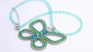 Large Butterfly Choker Necklace Bead Chain Crystal Butterfly Pendant Necklace for Women Elegant Costume Jewelry