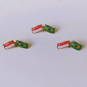 Pin Bros Lencana Kuningan Emas Bendera Persahabatan Indonesia dan Brasil