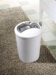 Creative Fashion Plastic Covered Lid Shake Type Trash Can Bathroom Toilet Home Use Small Size Garbage Bin Family Cleaning Tools