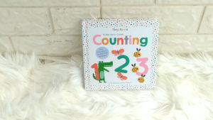 Sách tương tác tiếng anh học đếm số cho bé - Hide-and-Seek Counting (IT) - BOOKMEDI