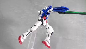 Mô hình Gundam EXIA bản HG 1/144 - Gundam Exia Repair II - Figure Gundam - Có hộp màu