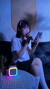 ลำโพงบลูทูธแท้ ลำโพงบลูทูธ K12 ลําโพงพร้อมไมค์ ไมโครโฟนคู่ ไร้สาย RGB speaker bluetooth มินิแบบพกพา ลำโพงคาราโอเกะ