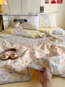 MINGSHA | Shell Embroidered Puff Yarn Summer Quilt