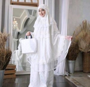 Mukena Dewasa Sutra Paris PUTIH PENGANTIN Mix renda premium
