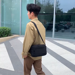 Túi đeo vai nam nữ nhỏ gọn vải canvas năng động cá tính T12