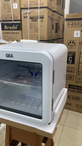 Showcase Mini GEA EXPO 90 CVD Chiller Display Cooler LED Frameless With Key 95 Liter 3 RAK