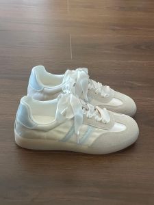 Mềm Ren Giày Dequn Trắng Moonlight New 2024 Nữ Thời Trang Thoải Mái Giày Thể Thao Lưới Giày Thể Thao Giải Trí Bên Trong Đế Cao Su Mũi Tròn