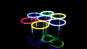 100PCS Glow Stick With Connectors Ultra bright Party Glow In The Dark Light Stick Party Festive Supplies