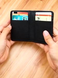 Ultra-thin Leather Card Bag Men Business Card Holder Mini Wallet Small Pocket Purse Bank Credit Card Storage Holder Case NCW-059