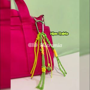 [TERMURAH] MINI BAG CHARM CARABINER Macrame | Keychain Mini Carabiner| Gantungan Tas | Mini Bag Charm Macrame | Mini Bag Charm Carabiner | Mini Carabiner Keychain | Handmade | BY Macrameoficialstore