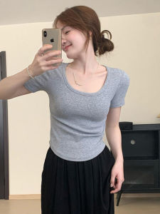 เสื้อยืดคอกลมแขนสั้นผ้าฝ้ายแท้ทรงสลิมฟิตสำหรับผู้หญิง ฤดูร้อน 2024 สีเหลืองนม เสื้อผ้าทำงานสไตล์เกาหลี สีสันสดใส