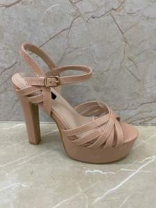 Elegant Pageant Chuncky Heels 6inch nude 35-40 sizes