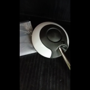 ORIMOTO-KACA SPION KANAN/KIRI PER PCS PUTIH METALIK SCOOPY ESP K2F HONDA 88211-K93-N00ZD ORIGINAL