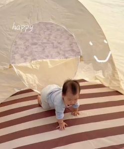 เต็นท์สำหรับเด็กสำหรับตั้งแคมป์กลางแจ้งที่สะดวกรวดเร็ว เปิดได้รวดเร็วภายใน 1 วินาที เต็นท์ชายหาดบังแดดขนาดใหญ่