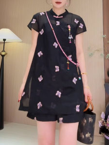 Shalldoer | Bộ đồ hai mảnh thêu bướm phong cách Trung Hoa mới dành cho nữ mùa hè 2025 Áo sơ mi và quần short cài nút cổ tròn tay ngắn