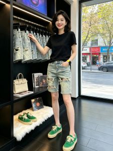 Quần Short Đenim Rách Vintage