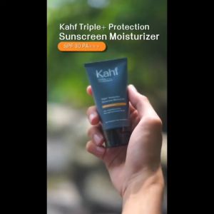 Kahf Triple Protection Sunscreen Moisturizer Pelembab Pria Tabir Surya Ringan Untuk Semua Jenis Kulit SPF 30 PA+++ 30ml