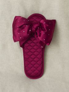 รองเท้าแตะผู้หญิงผ้าซาตินเนื้อนุ่มพร้อมโบว์ผีเสื้อสำหรับเจ้าสาวและผ้าคลุมก่อนแต่งงาน ArtBle Halluci รองเท้าแตะสุดหรู