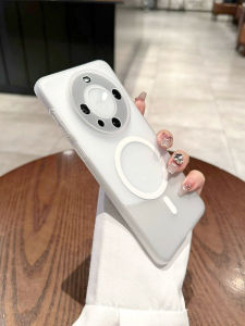 Ultra-Thin Porsche Design Magnetic Absorption Phone Case for Huawei Mate60 pro Transparent Mens Hard Shell Camera Protection