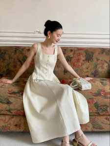 XXNING | Đầm Maxi Tay Ngắn Phong Cách Pháp Elegance Ôm Sát