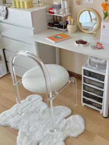 Acrylic Chair: A Stylish & Accessible Choice for Your Home