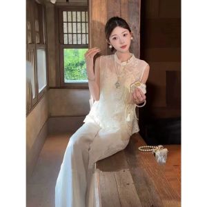 Embroidered Sleeveless Chinese Style Womens Vest