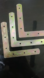 Ke Góc Vuông Sắt Dẹt (11x11 cm) Chữ L rộng 1.8 cm (27g) - Lắp ráp kệ bàn tủ gọn gàng tiện dụng