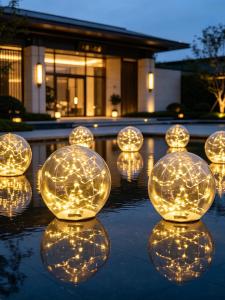 LIANGGUANGJING | Solar Powered Waterproof Decorative Pool Float Lights